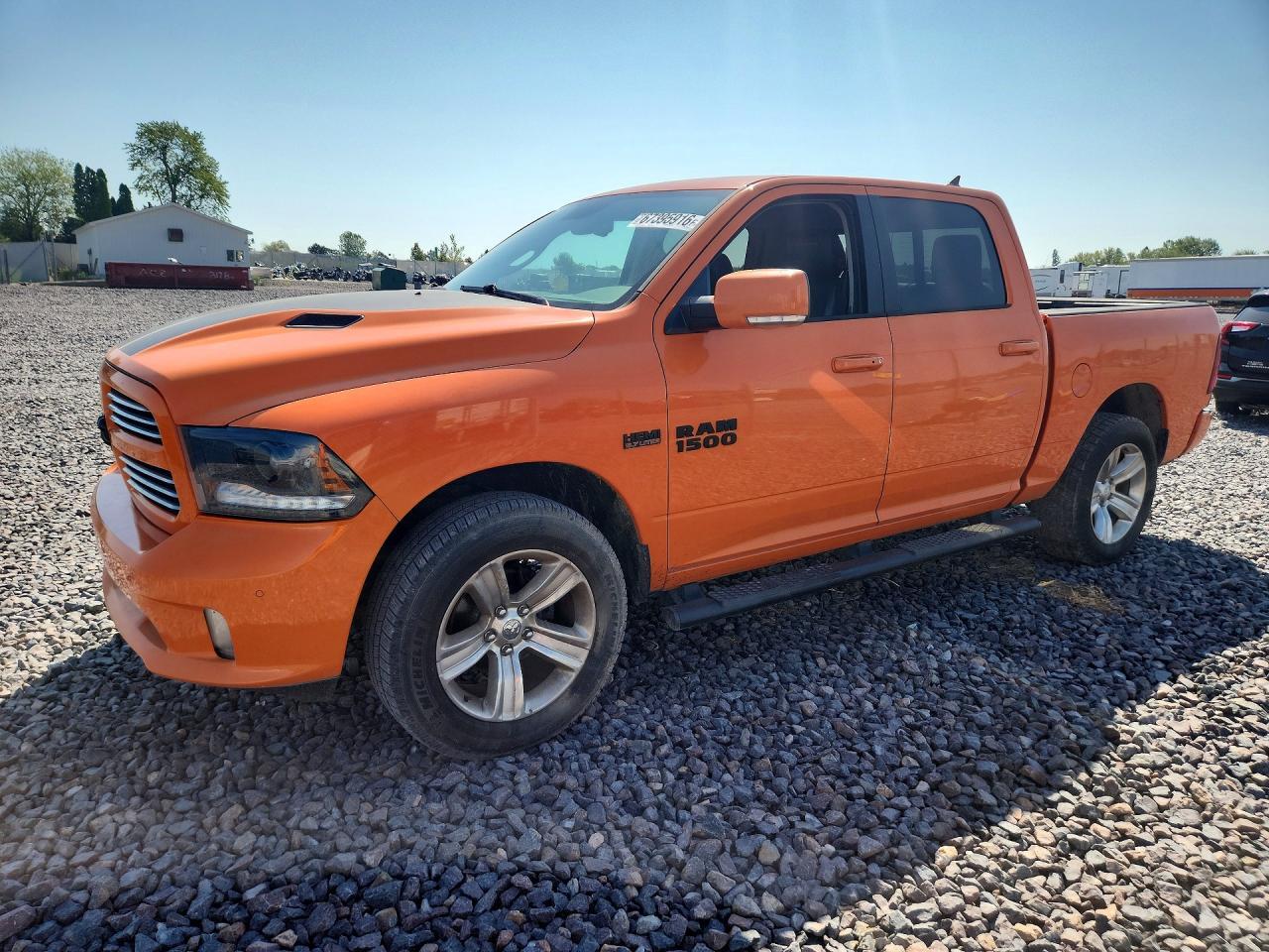 2015 RAM 1500 1C6RR7MT6FS702256
