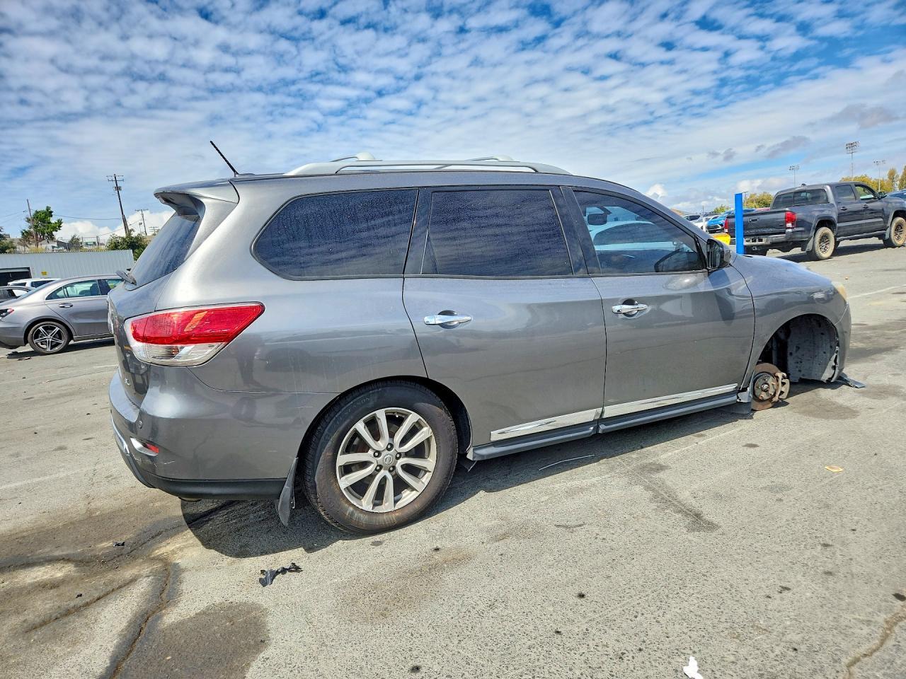 5N1AR2MN2GC622972 2016 NISSAN PATHFINDER photo no. 3