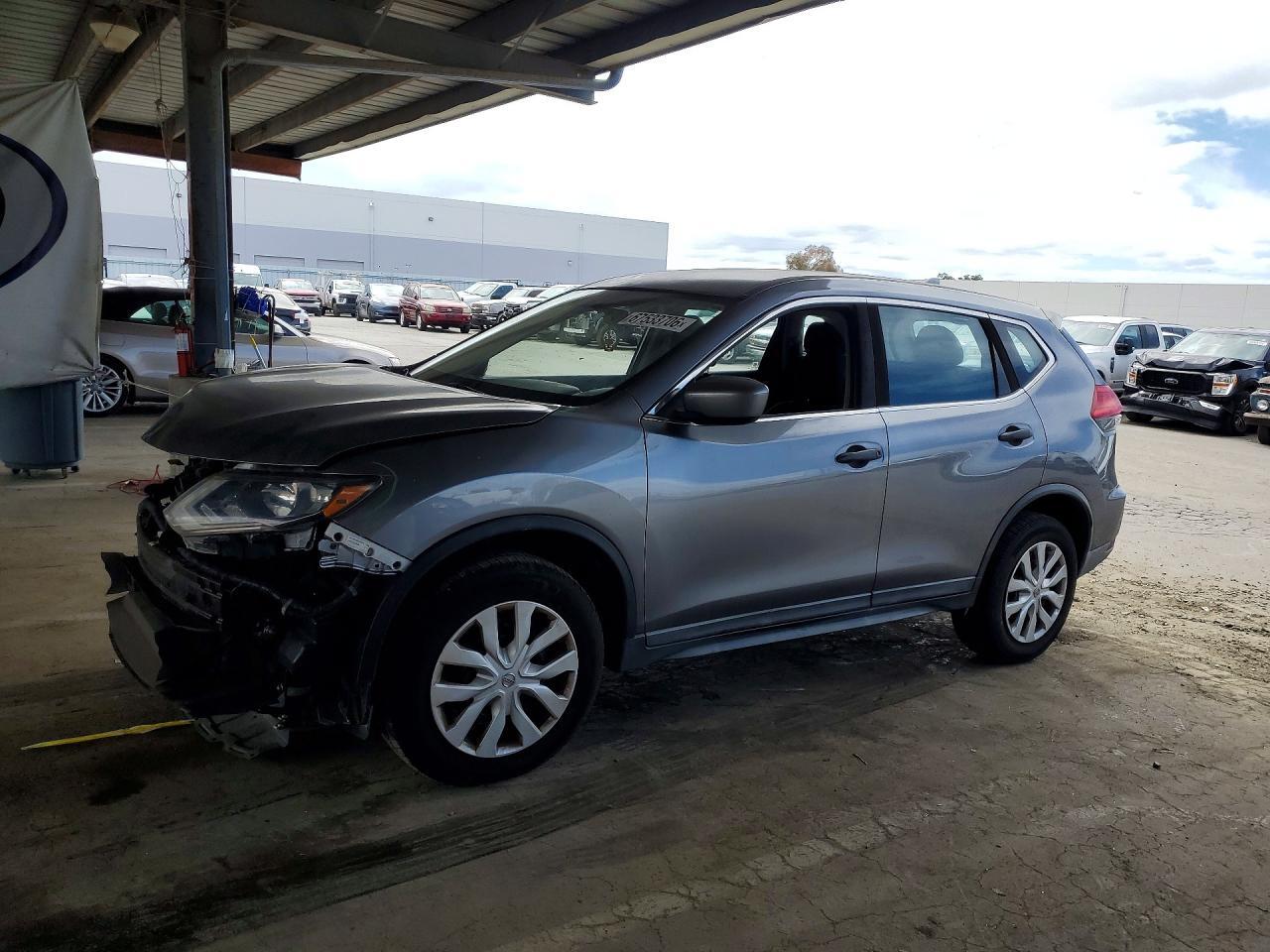 2017 NISSAN ROGUE KNMAT2MV8HP523203