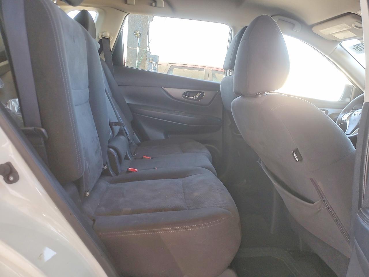 KNMAT2MV9GP660682 2016 NISSAN ROGUE photo no. 11