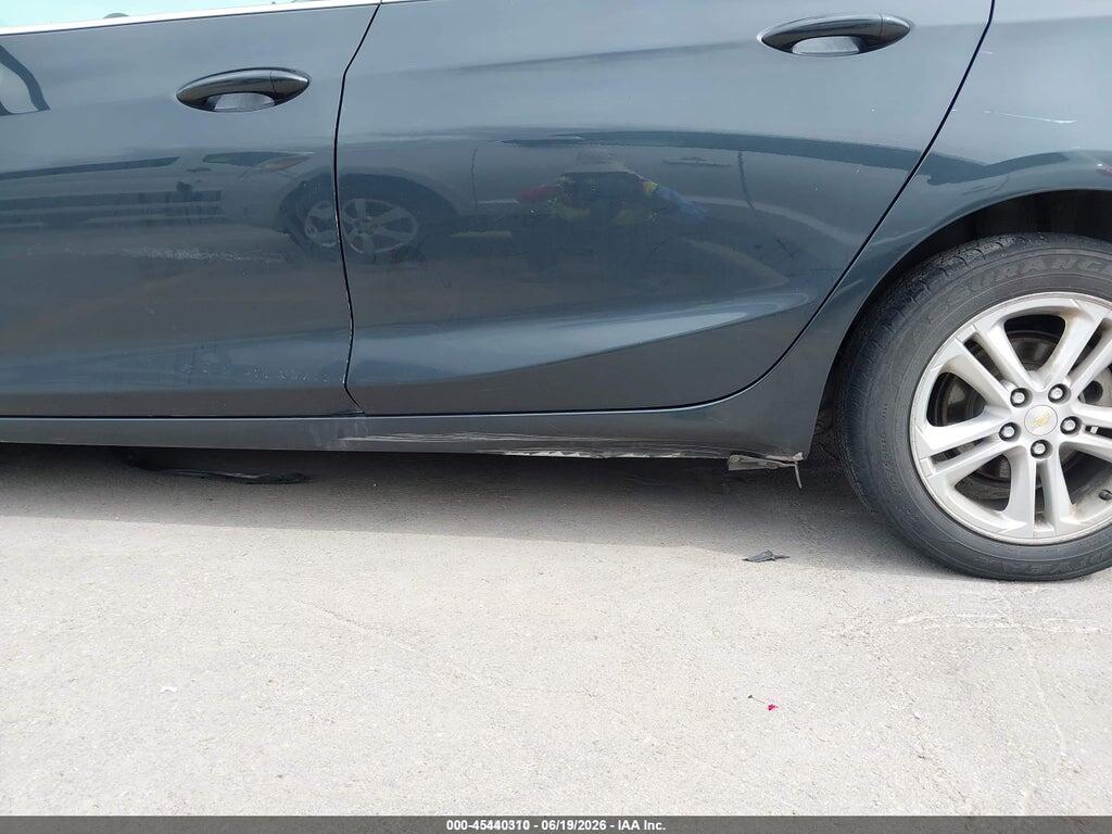 1G1BE5SM4J7155014 2018 CHEVROLET CRUZE photo no. 6