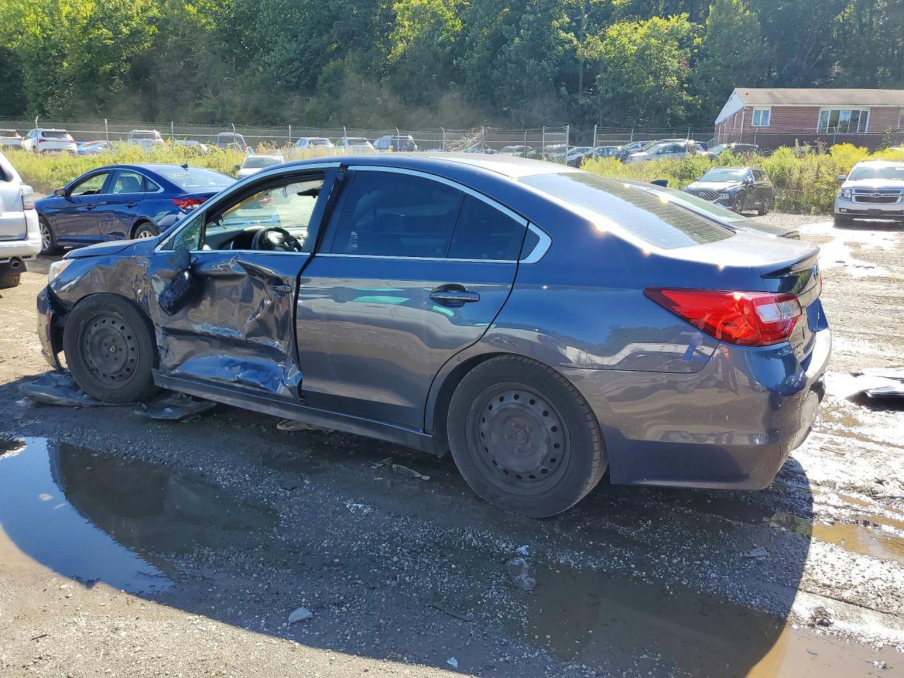 4S3BNAA60G3054863 2016 SUBARU LEGACY photo no. 2