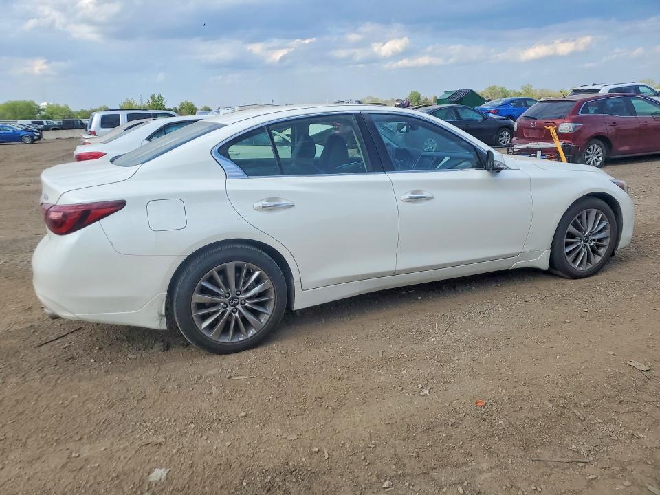 JN1EV7BR8RM631938 2024 INFINITI Q50 photo no. 3
