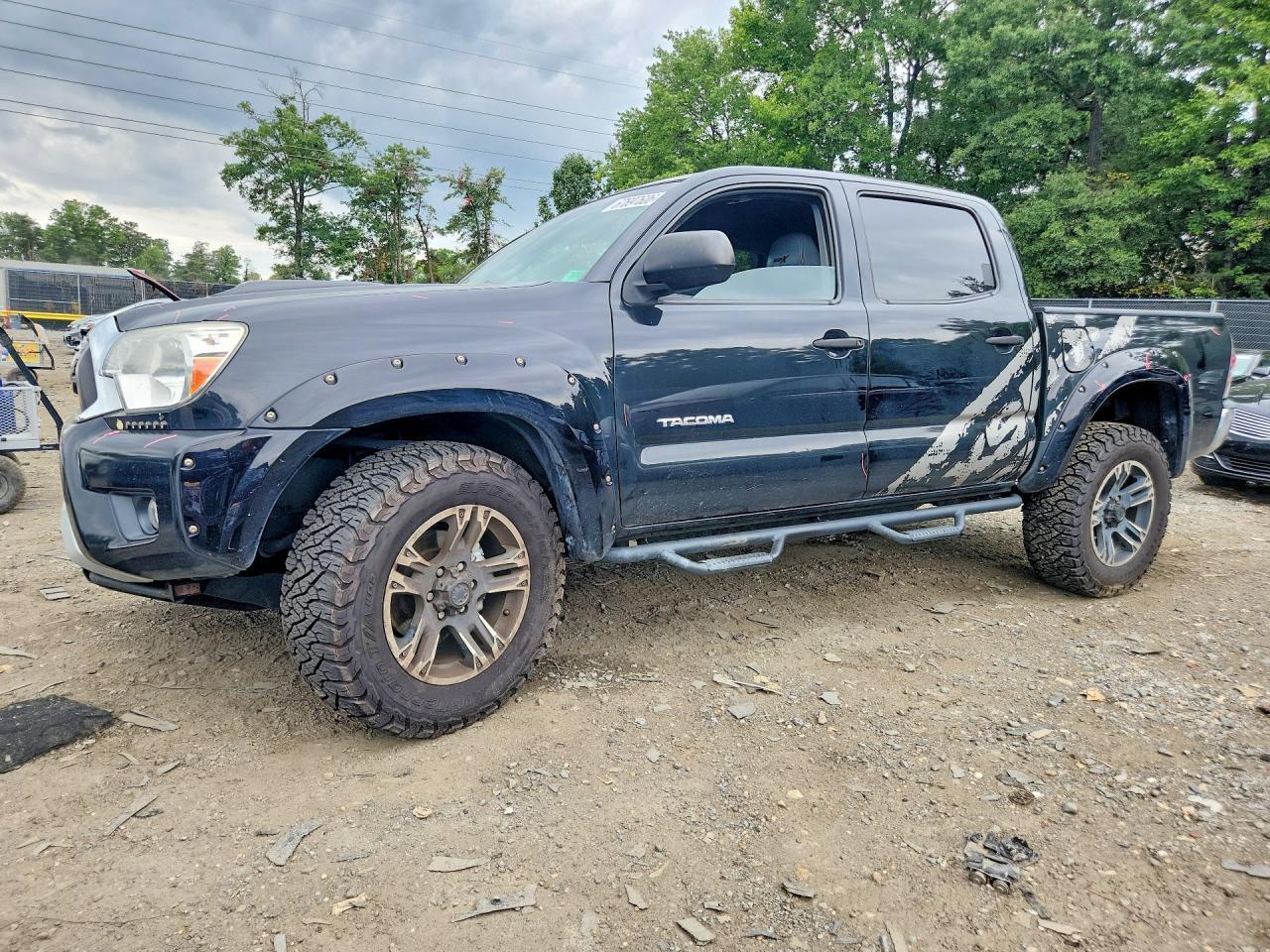 2013 TOYOTA TACOMA 5TFLU4EN9DX070638