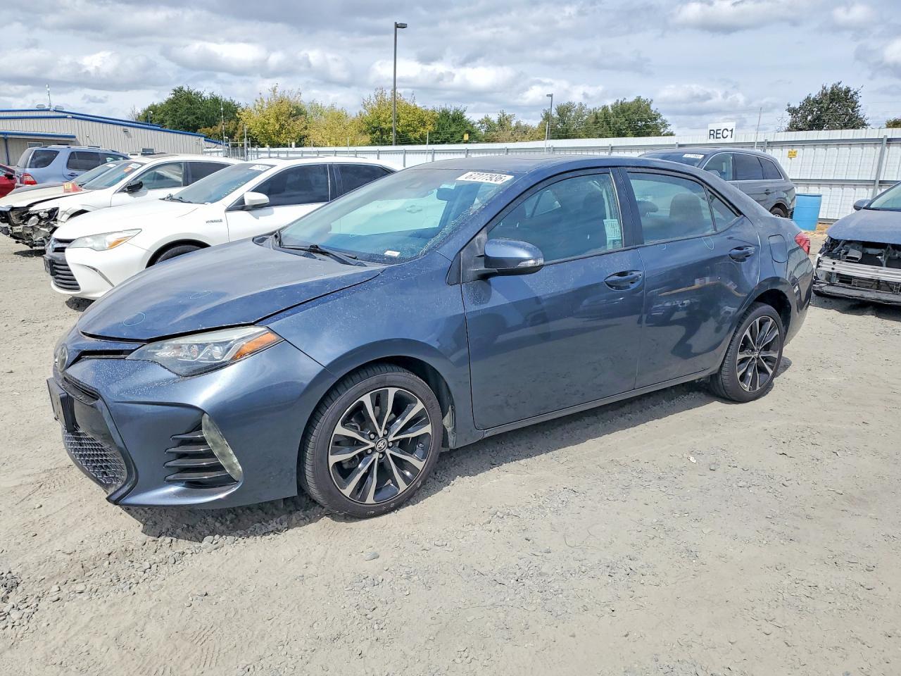 2017 TOYOTA COROLLA 2T1BURHE6HC805746