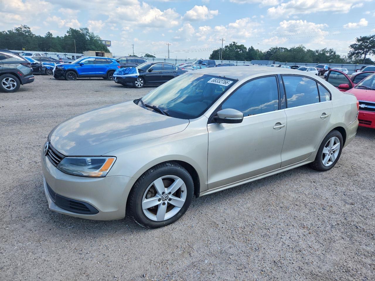 2013 VOLKSWAGEN JETTA 3VWLL7AJ4DM203218
