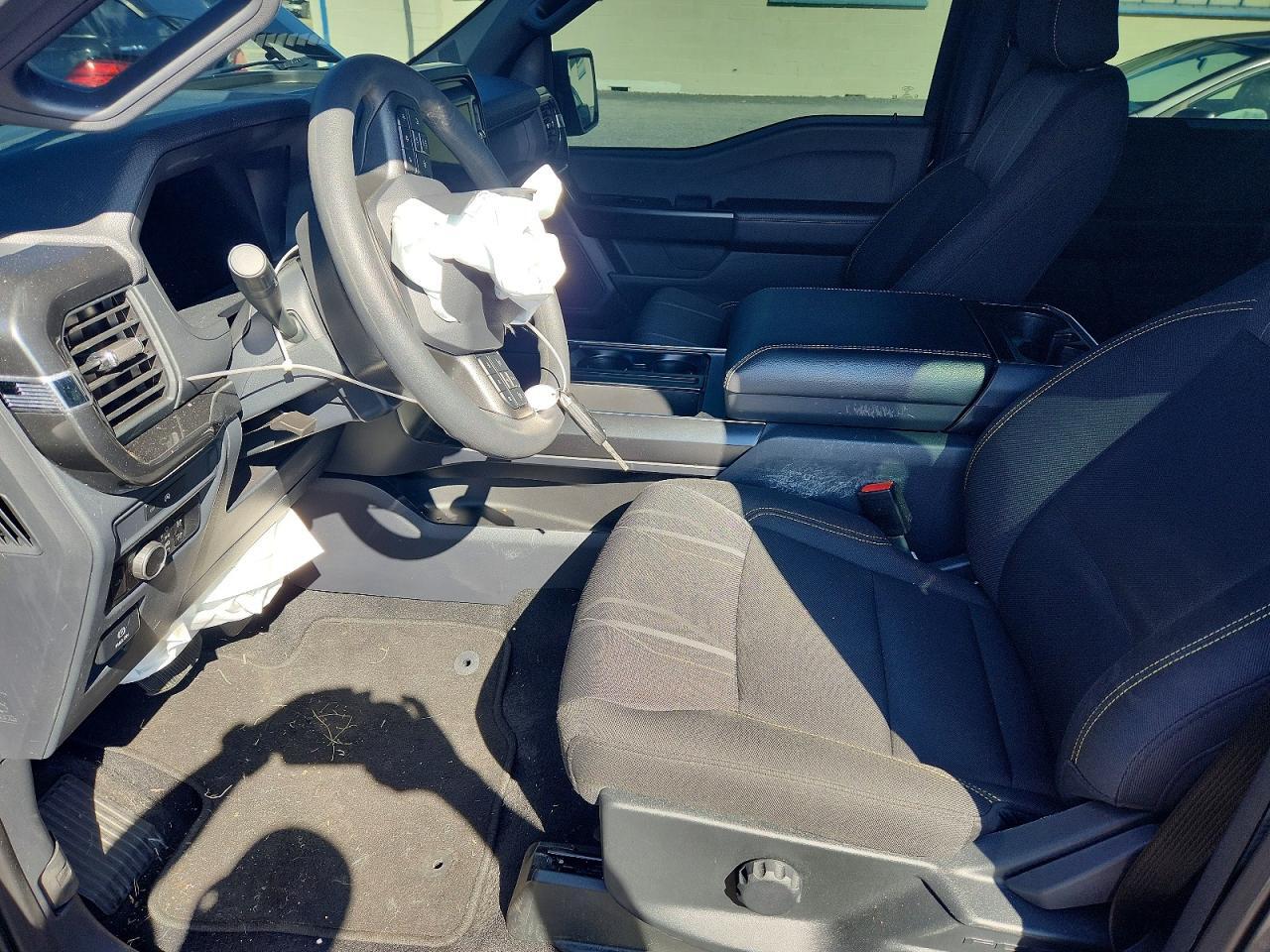 2025 FORD F150 STX — Фото 7 из 12