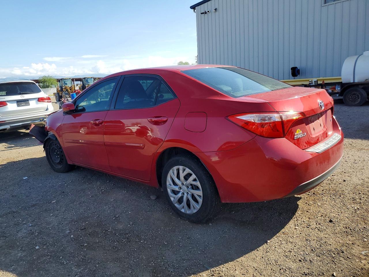 2T1BURHE4HC772083 2017 TOYOTA COROLLA photo no. 2
