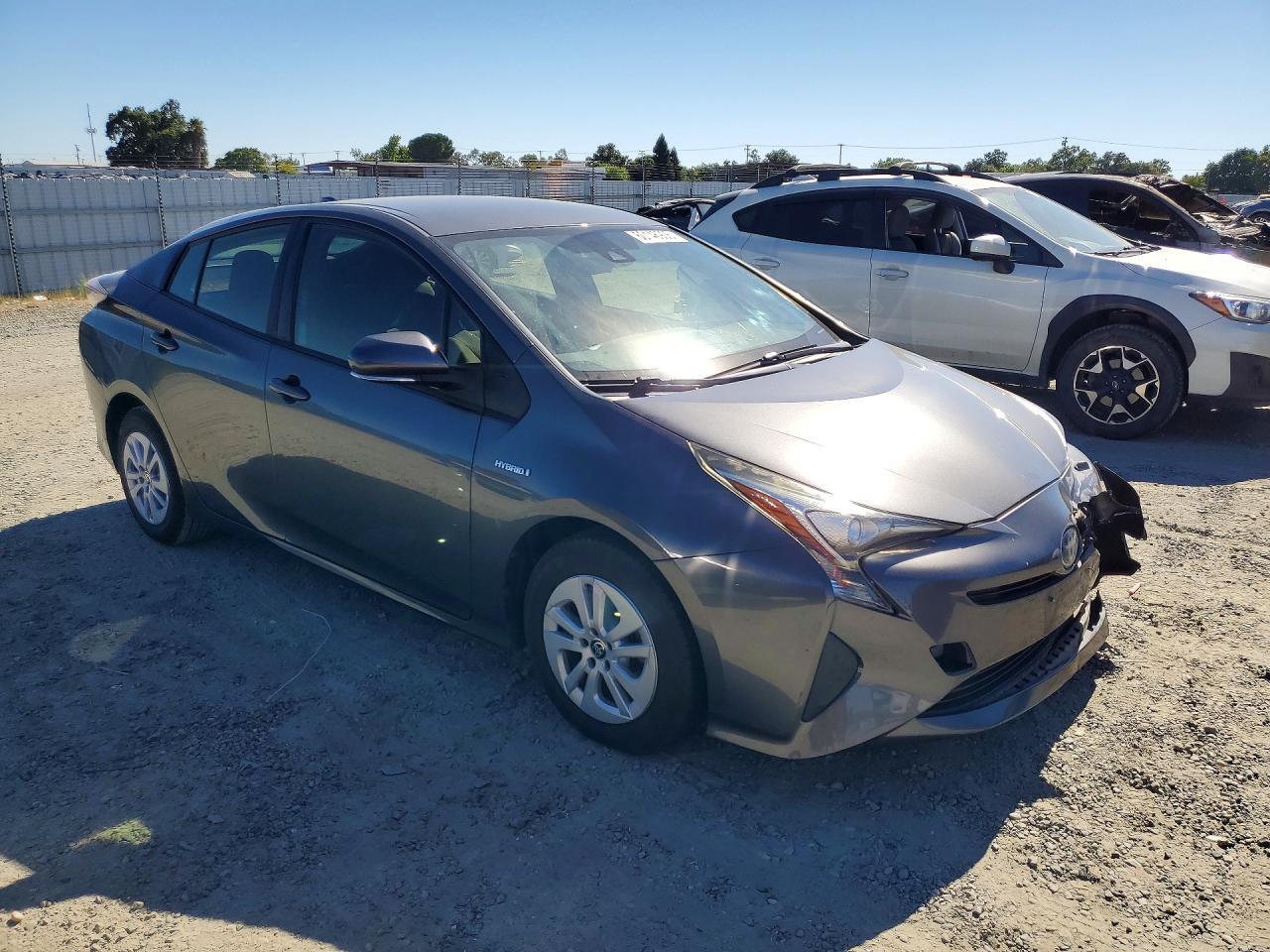 JTDKBRFU7H3040975 2017 TOYOTA PRIUS photo no. 4