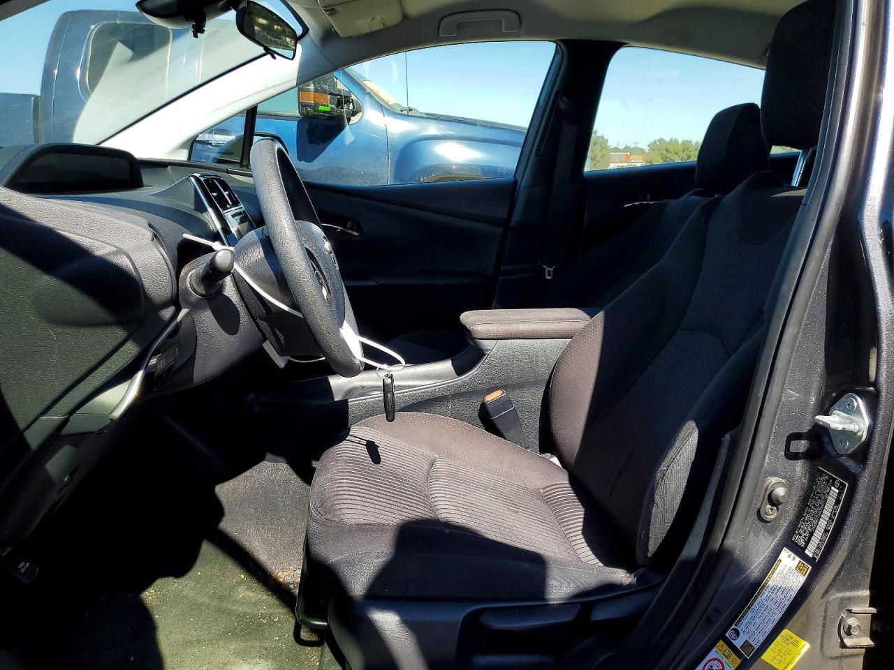 JTDKBRFU7H3040975 2017 TOYOTA PRIUS photo no. 7