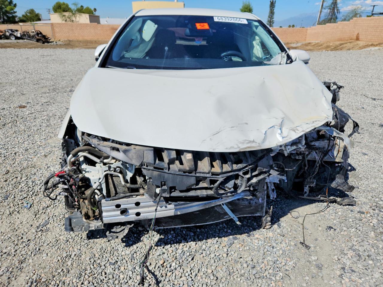 2017 TOYOTA PRIUS PRIME ADVANCED — Фото 5 из 12