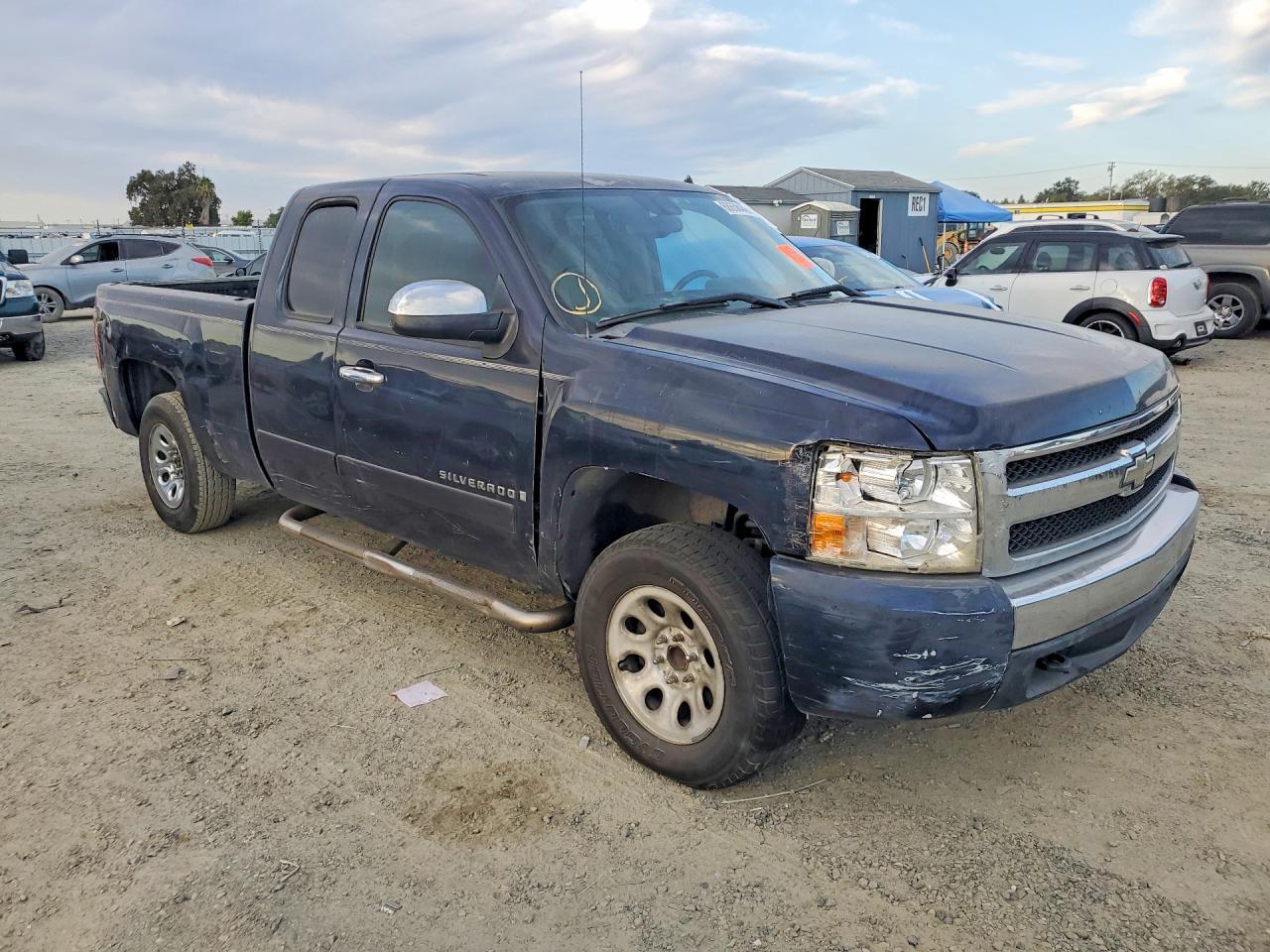 2008 CHEVROLET SILVERADO C1500 — Фото 4 из 12