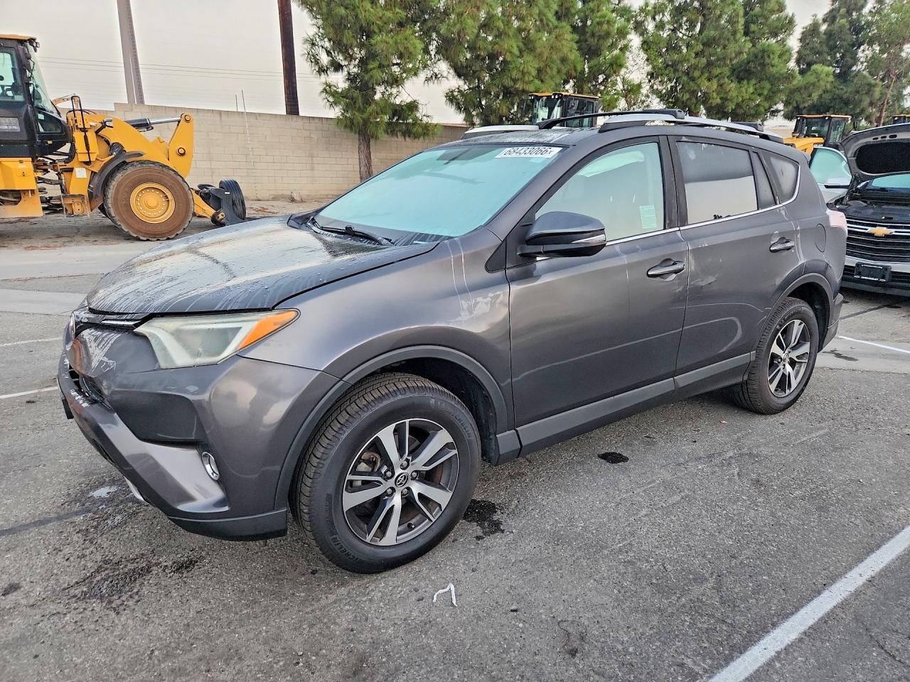 2016 TOYOTA RAV4 2T3WFREV2GW240674
