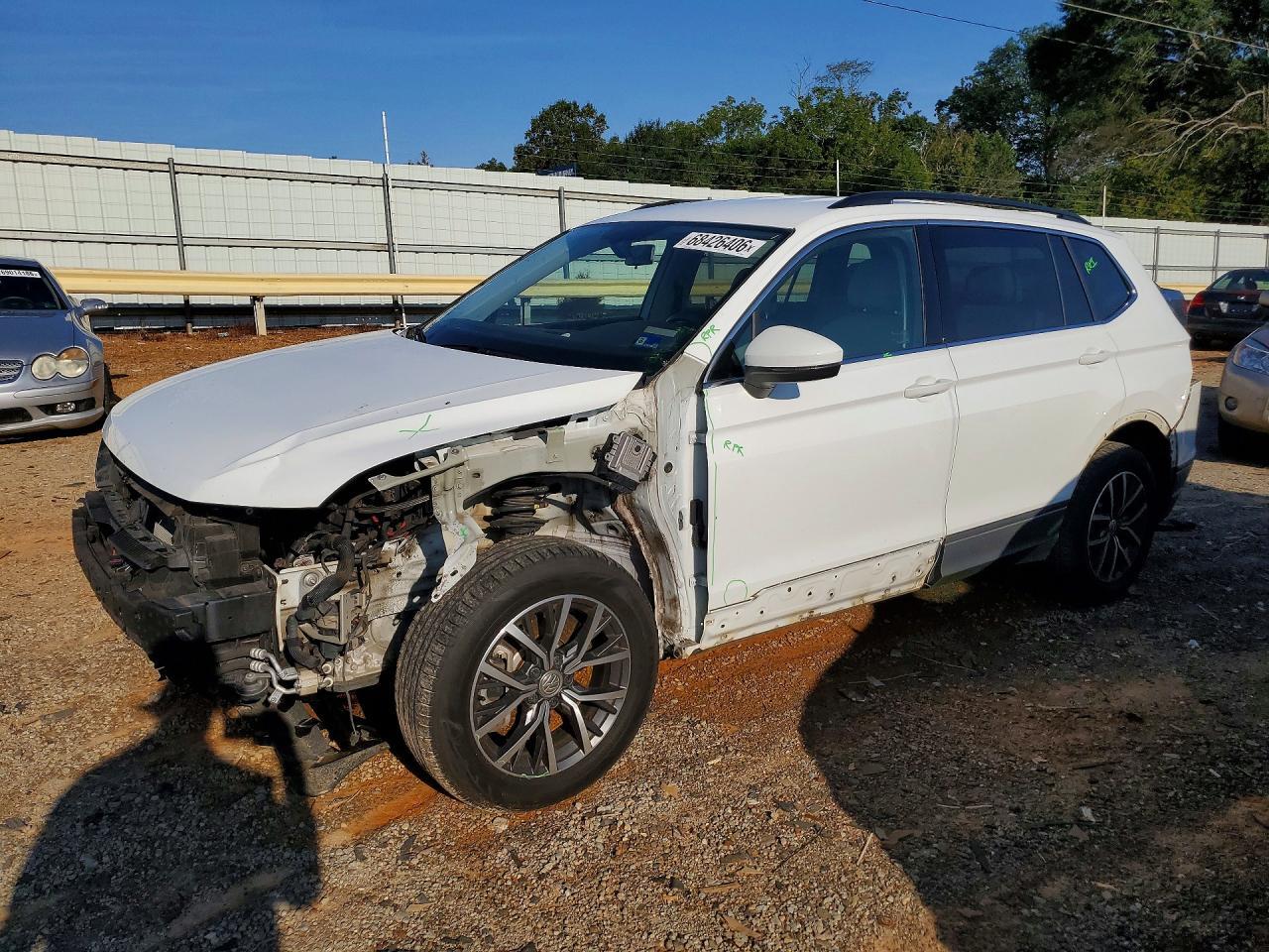 2019 VOLKSWAGEN TIGUAN 3VV2B7AX7KM199041