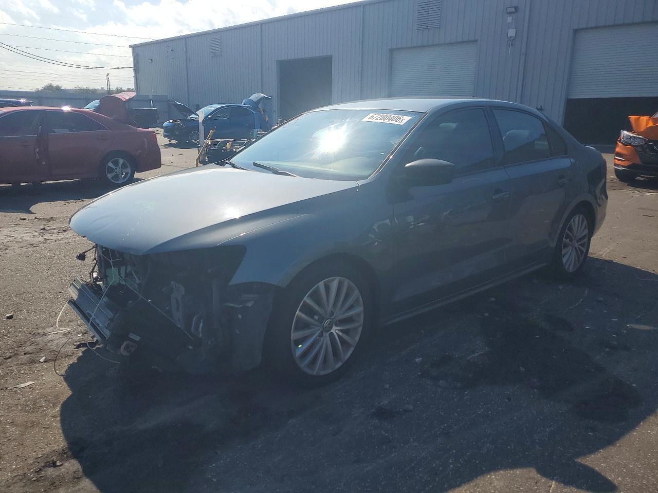 2016 VOLKSWAGEN JETTA 3VWB17AJ8GM296315