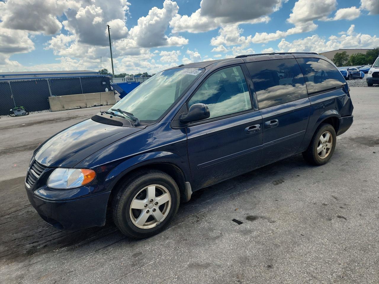 2007 DODGE GRAND CARAVAN 2D4GP44L67R131913