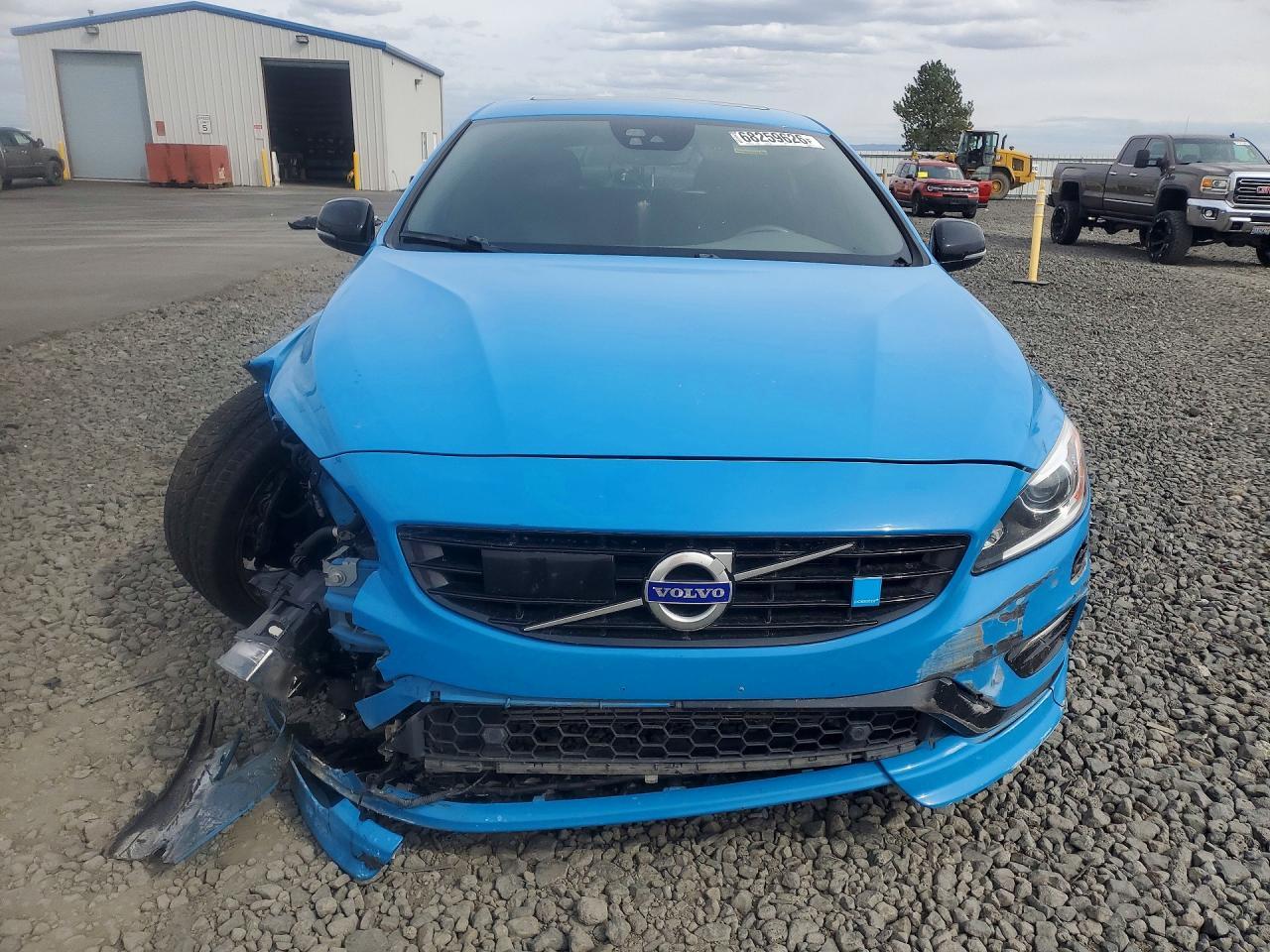 2016 VOLVO V60 POLESTAR — Фото 5 из 12