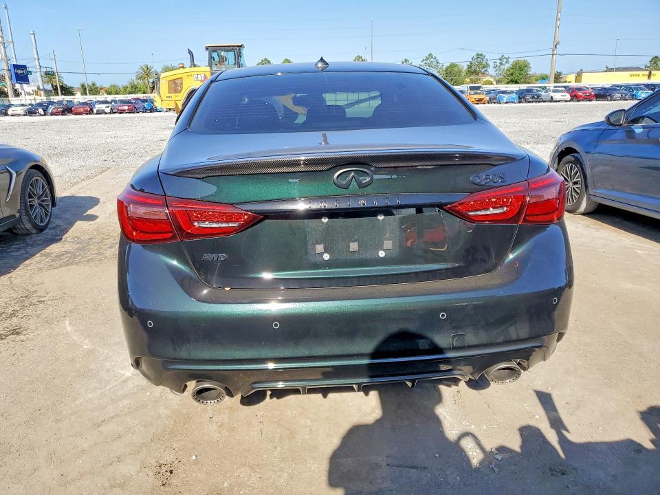 2024 INFINITI Q50 RED SPORT 400 — Фото 6 из 12