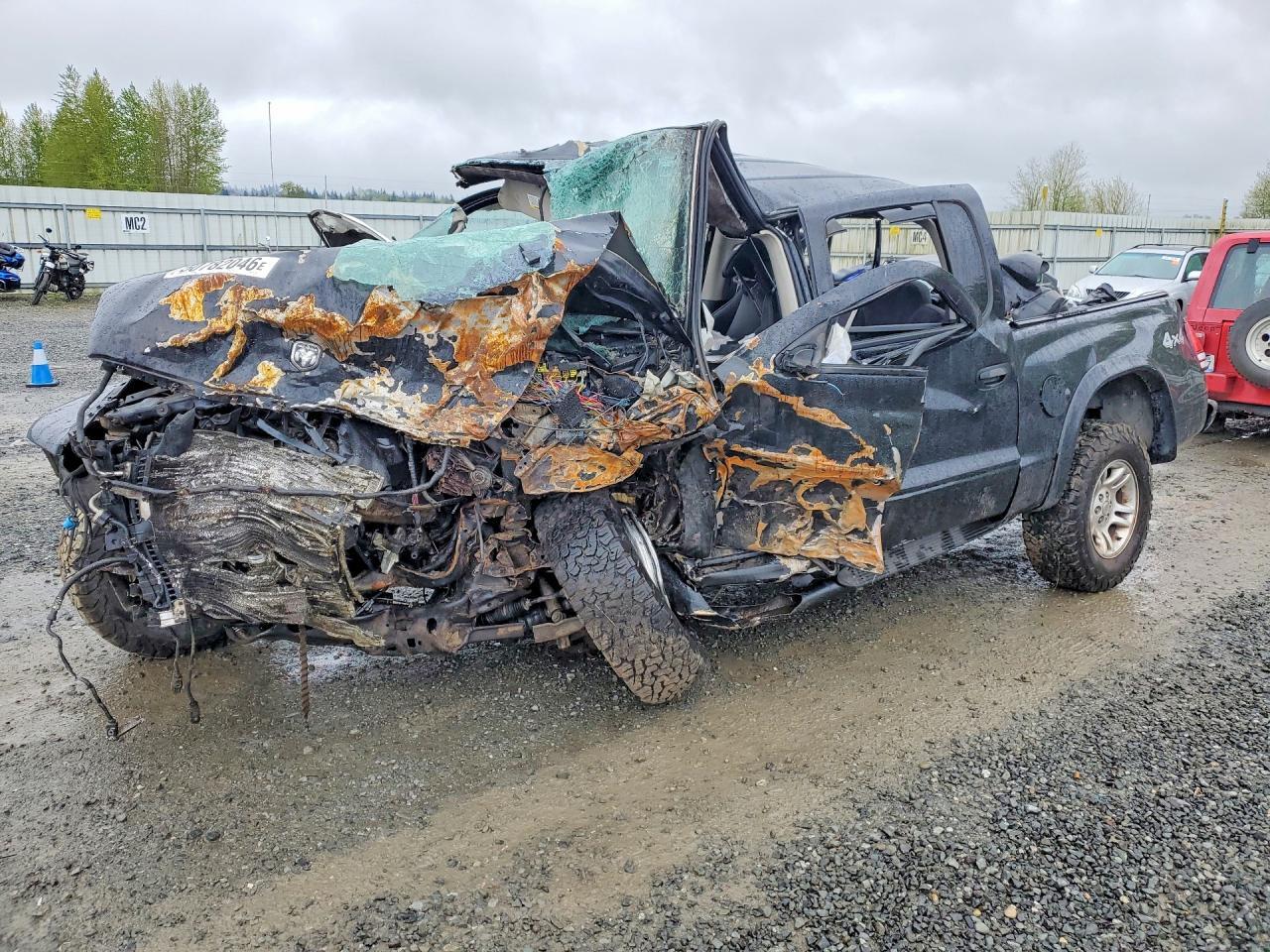 2004 DODGE DAKOTA 1D7HG38N54S597534