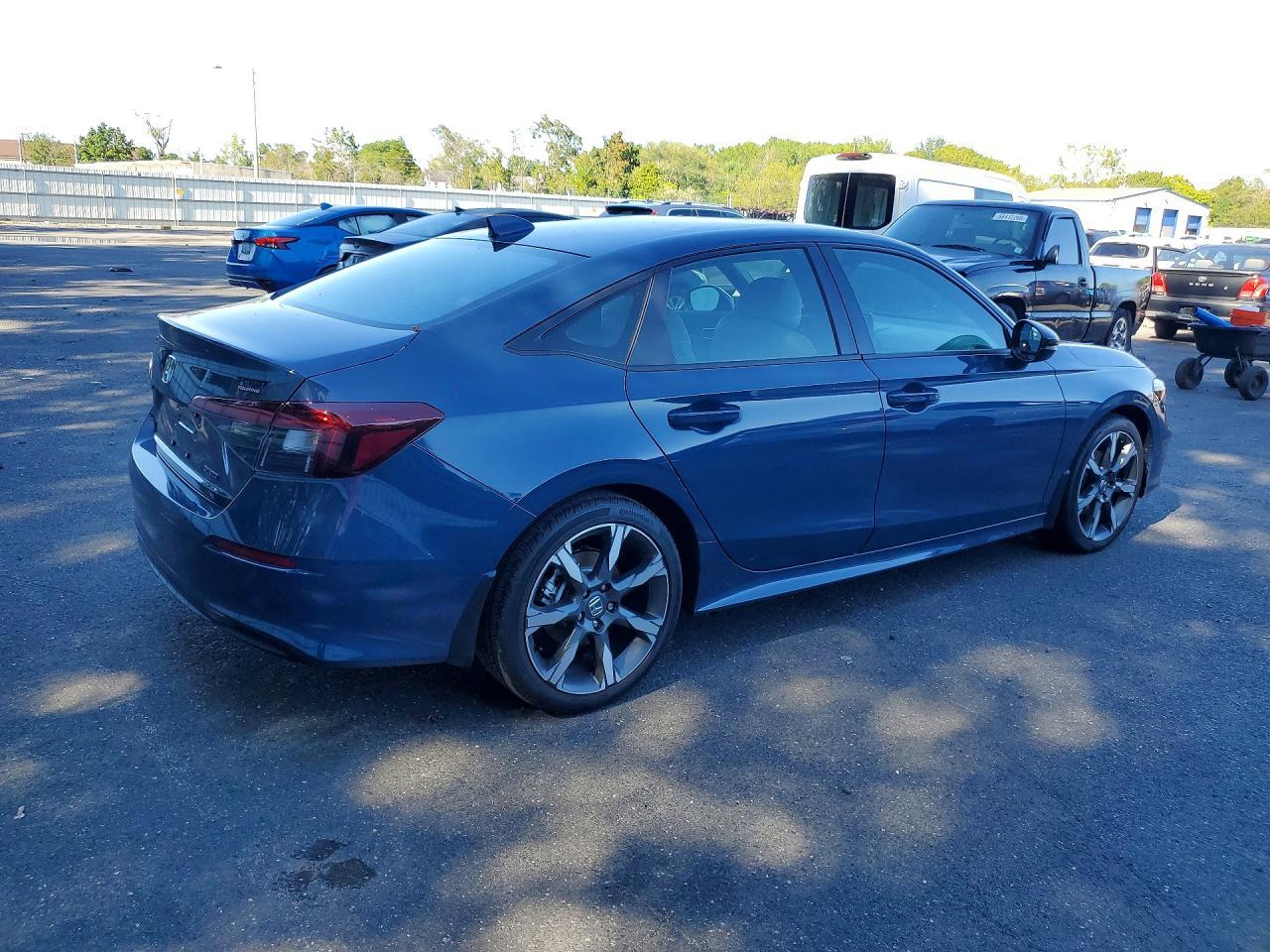 2026 HONDA CIVIC SPORT — Фото 3 из 12