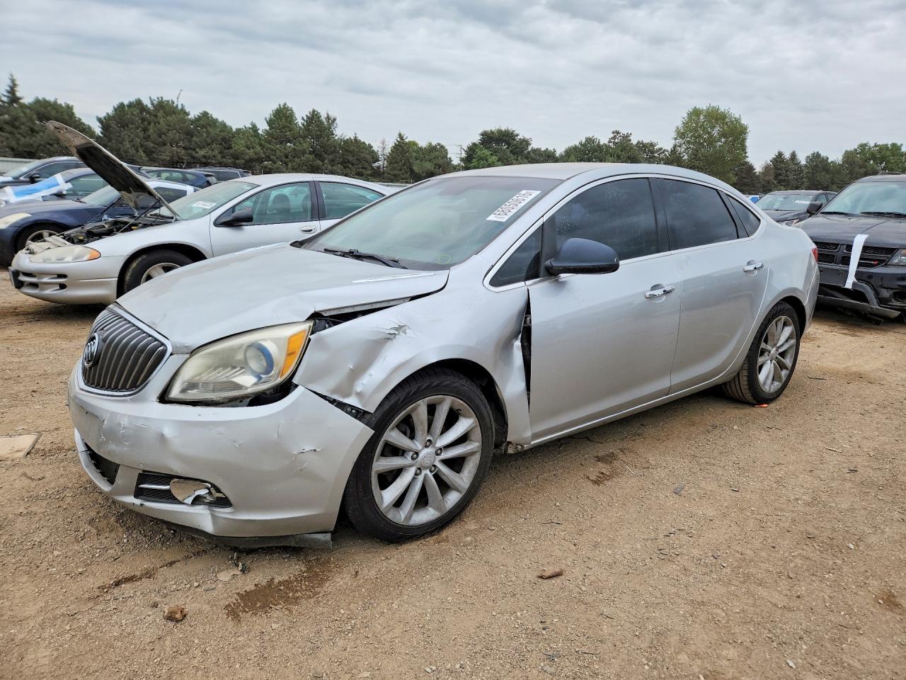 2012 BUICK VERANO 1G4PP5SK5C4221852