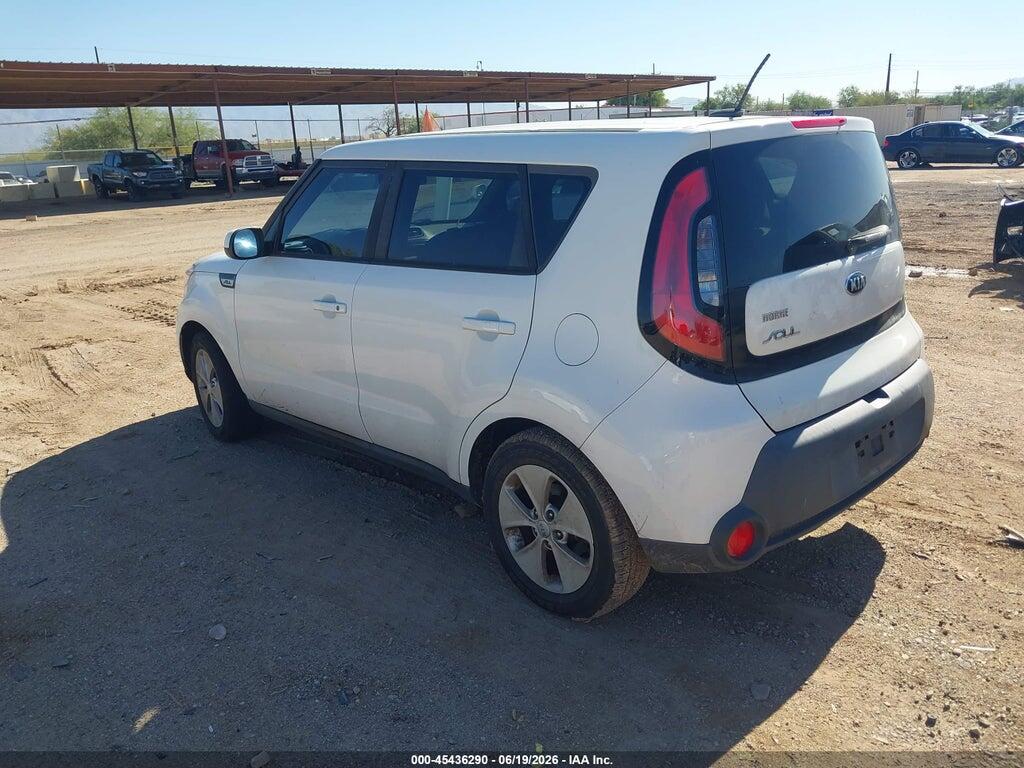 KNDJN2A28G7388775 2016 KIA SOUL photo no. 3