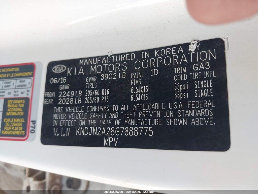 KNDJN2A28G7388775 2016 KIA SOUL photo no. 9