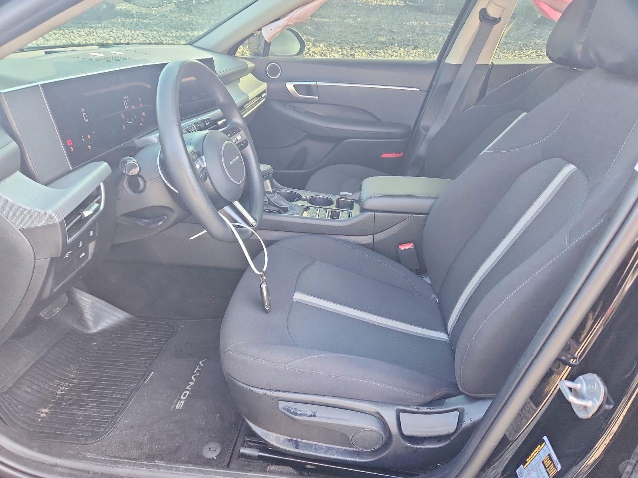 2025 HYUNDAI SONATA SE — Фото 7 из 12