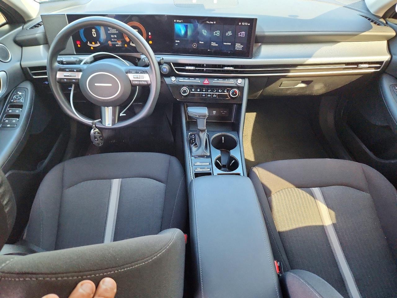 2025 HYUNDAI SONATA SE — Фото 8 из 12
