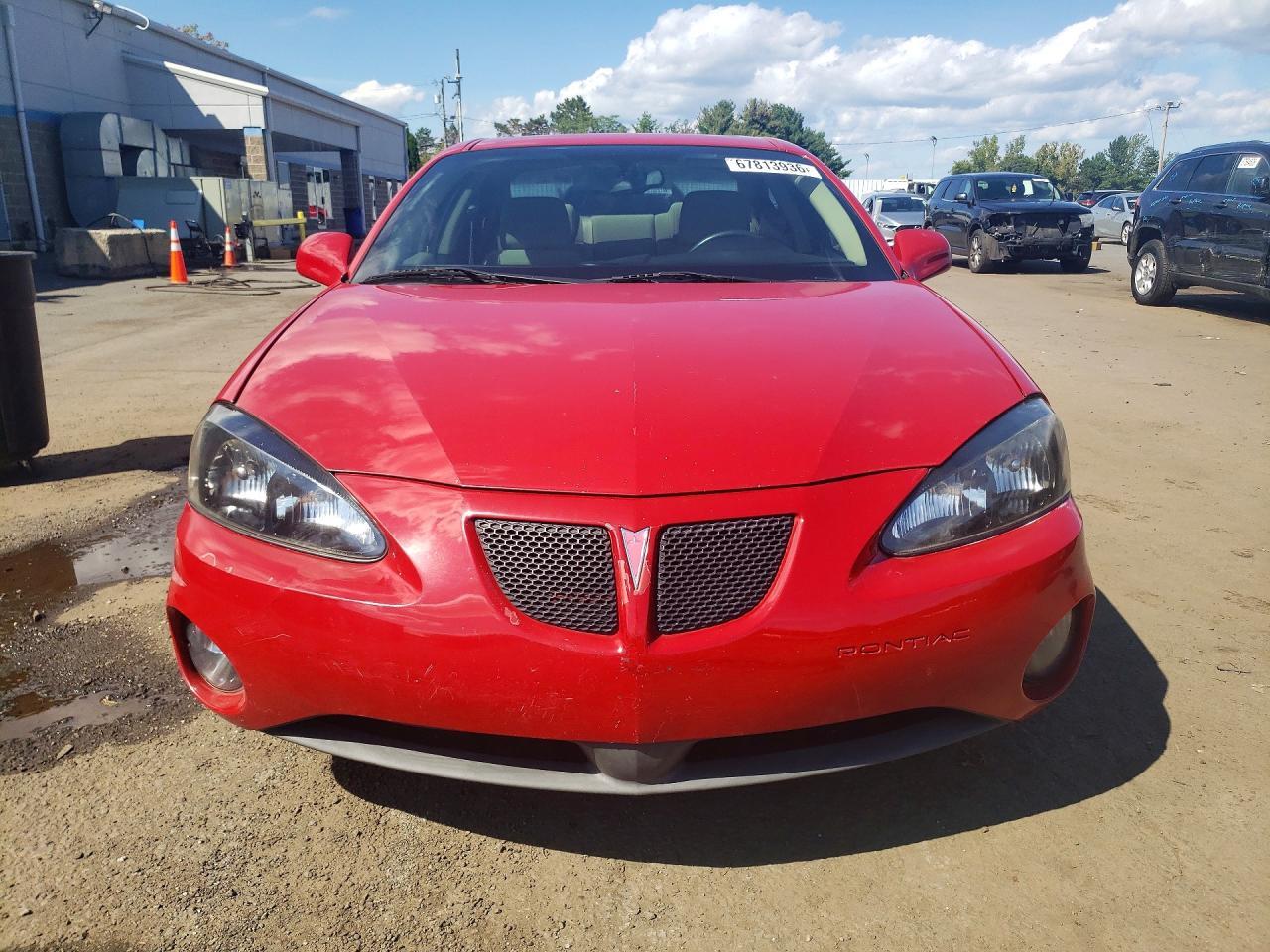 2008 PONTIAC GRAND PRIX — Фото 10 из 16