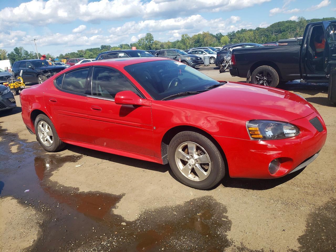 2008 PONTIAC GRAND PRIX — Фото 7 из 16