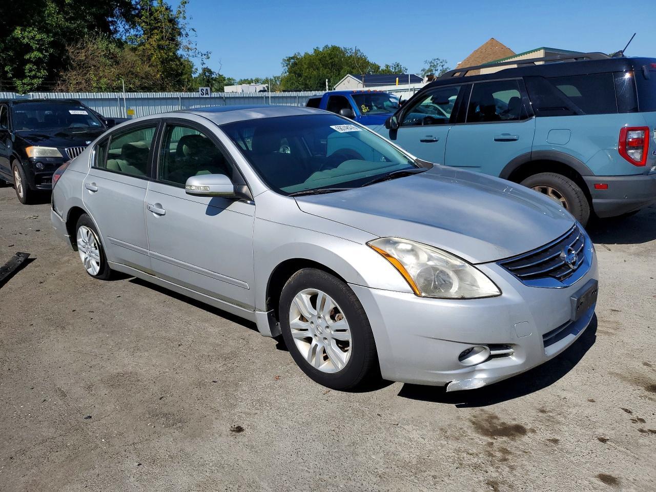 2011 NISSAN ALTIMA 2.5 — Фото 4 из 13