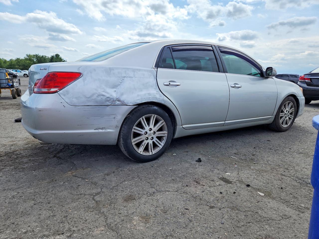 2008 TOYOTA AVALON LIMITED — Фото 3 из 12