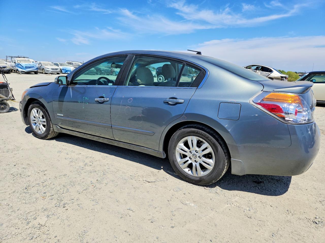 1N4CL2AP5BC102607 2011 NISSAN ALTIMA photo no. 2