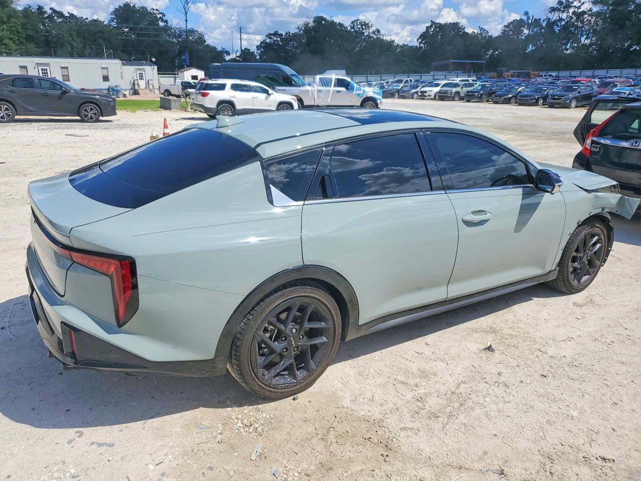 2025 KIA K4 GT-LINE TURBO — Фото 3 из 12