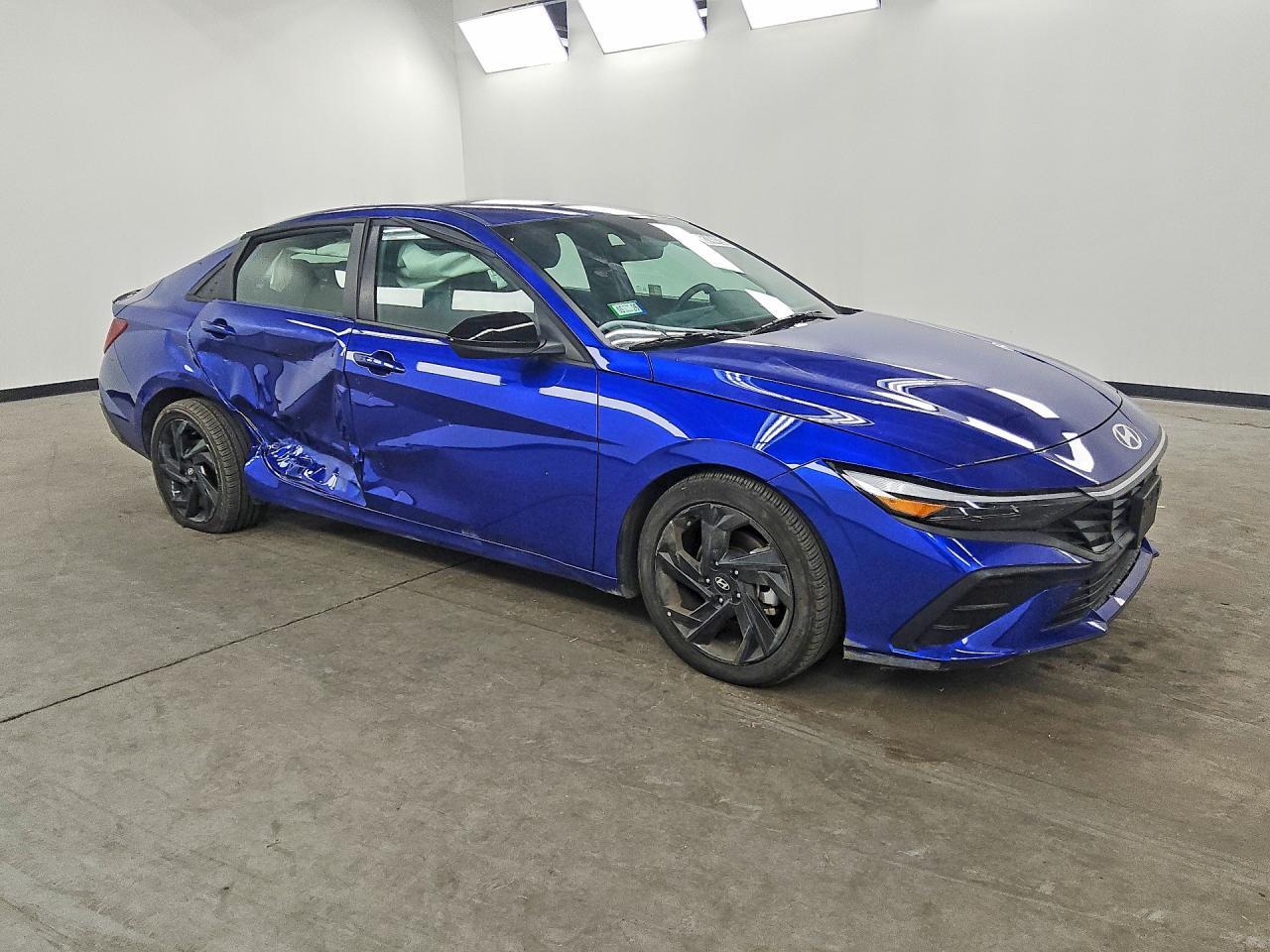 KMHLM4DG7TU099490 2026 HYUNDAI ELANTRA photo no. 4