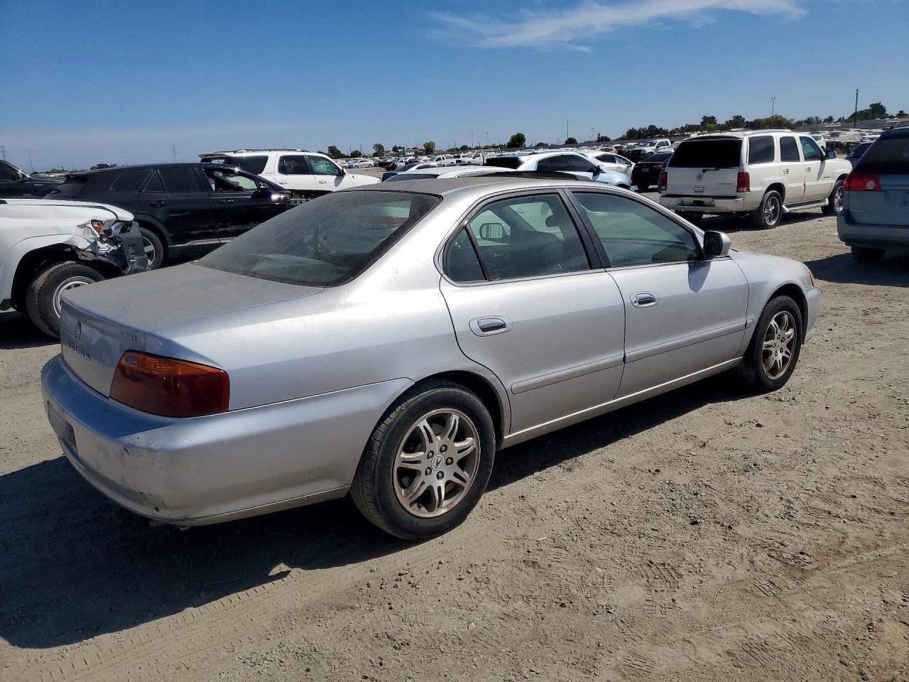 1999 ACURA 3.2TL — Фото 3 из 12