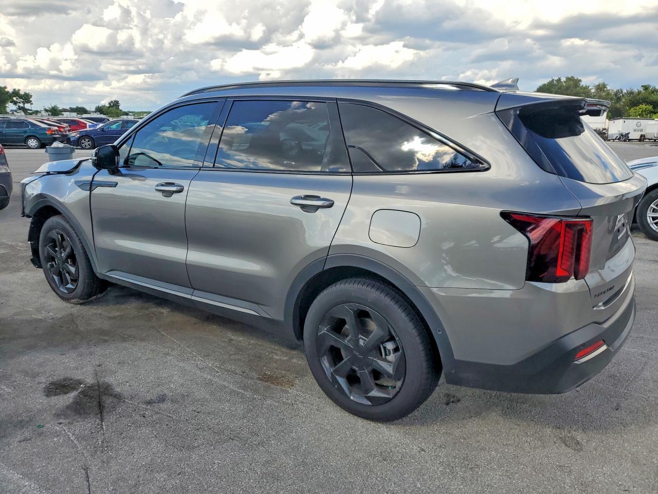 2026 KIA SORENTO SXP — Фото 2 из 13