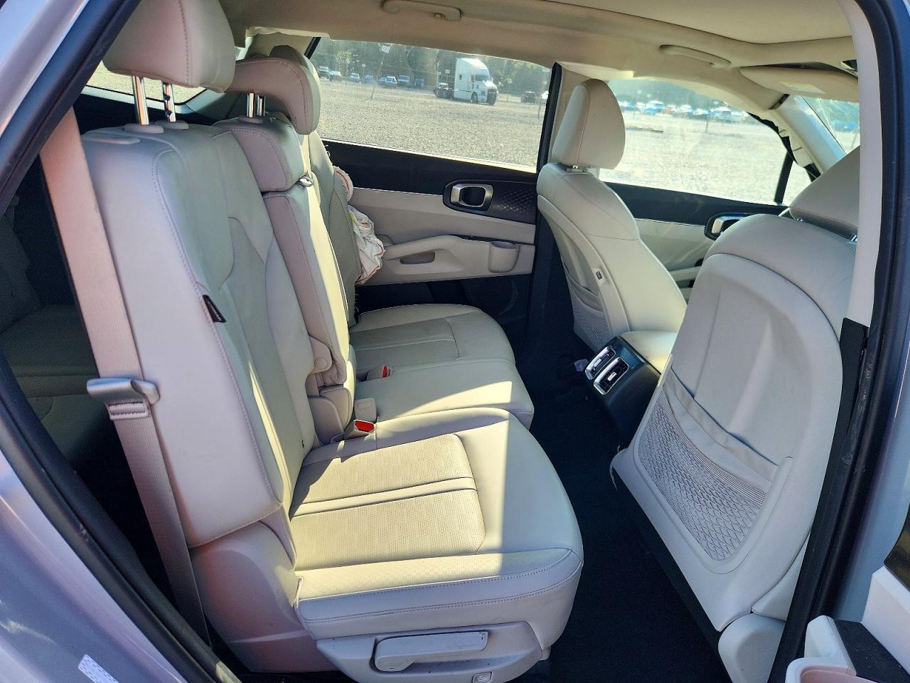 2026 KIA SORENTO S — Фото 11 из 14