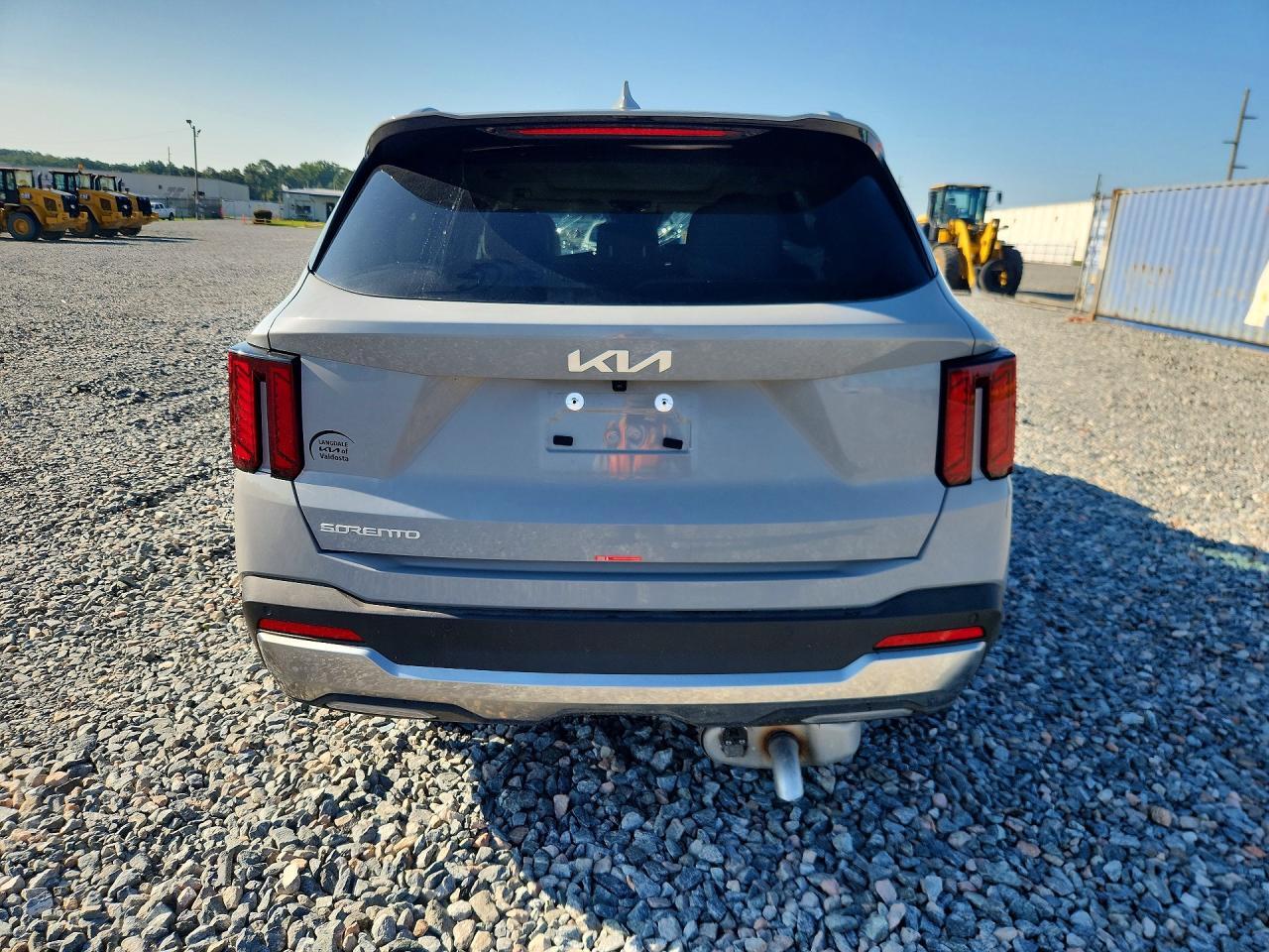2026 KIA SORENTO S — Фото 6 из 14