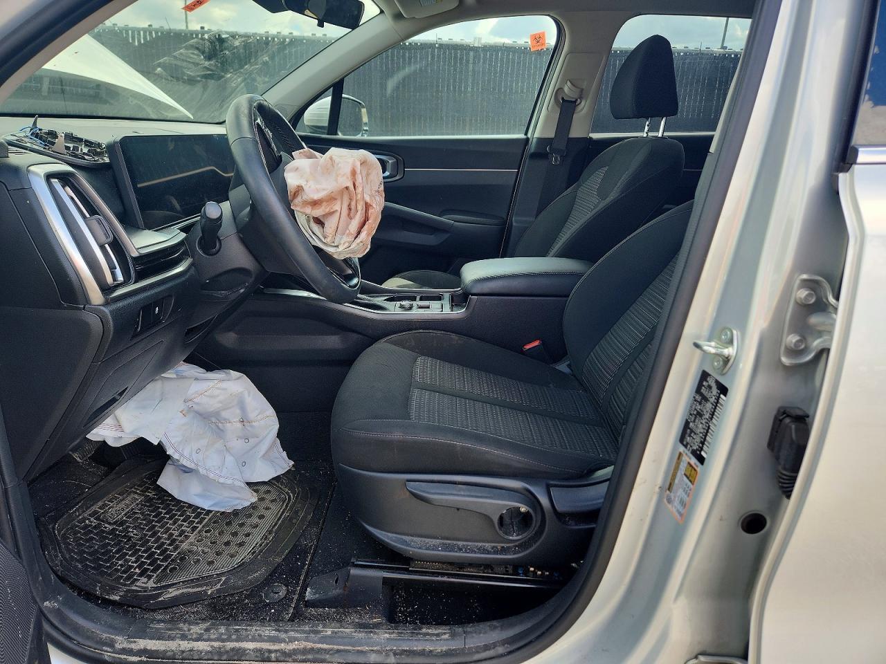 2026 KIA SORENTO LX — Фото 7 из 13