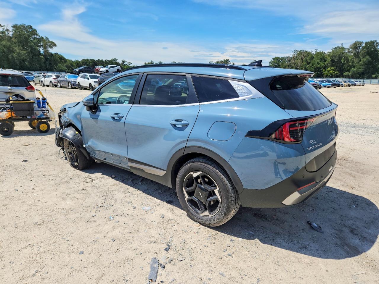 2026 KIA SPORTAGE HYBRID EX — Фото 2 из 13