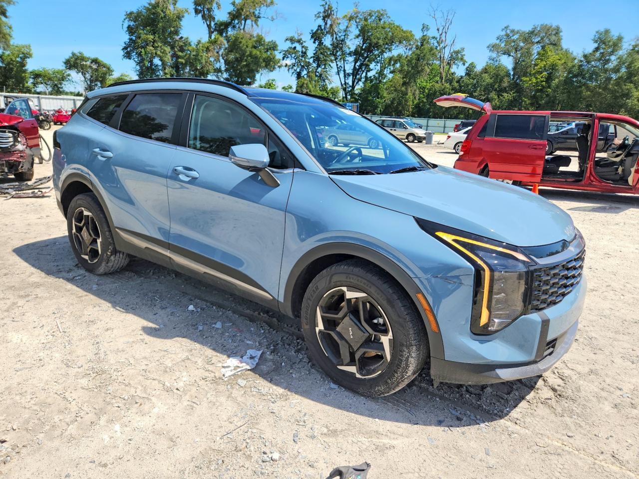 2026 KIA SPORTAGE HYBRID EX — Фото 4 из 13