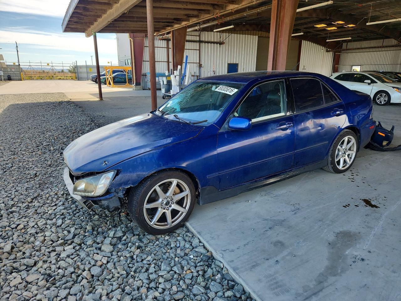 2001 LEXUS IS 300