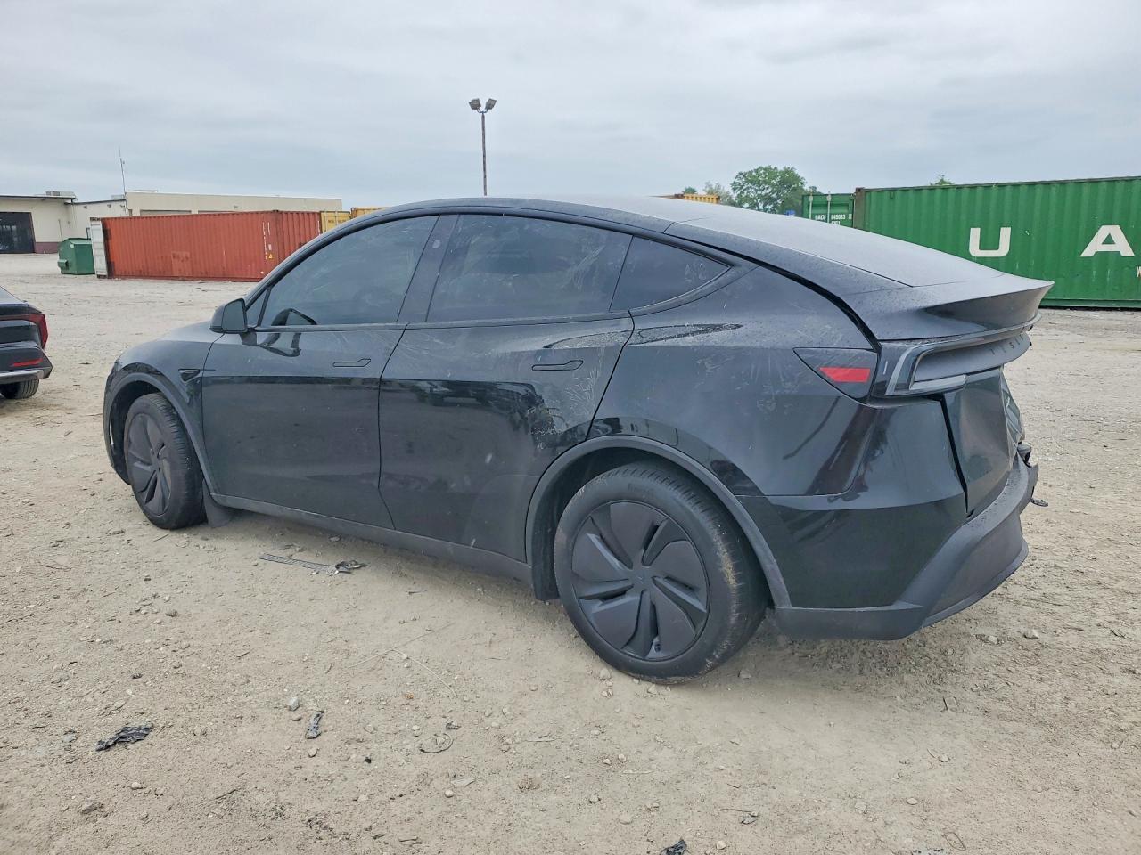 7SAYGDEE4TA491821 2026 TESLA MODEL Y photo no. 2