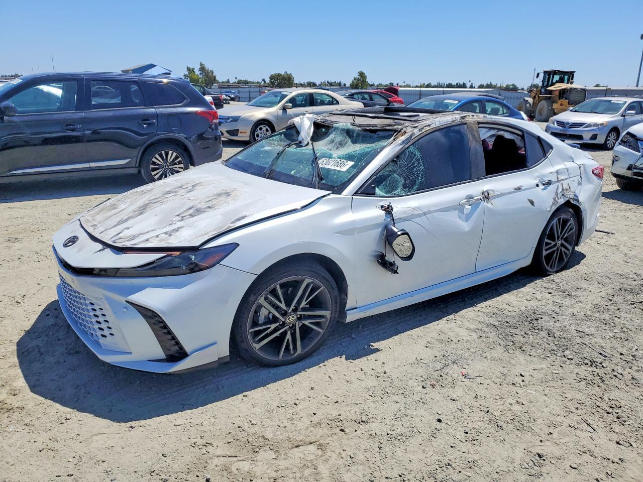 2025 TOYOTA CAMRY 4T1DAACK1SU608814