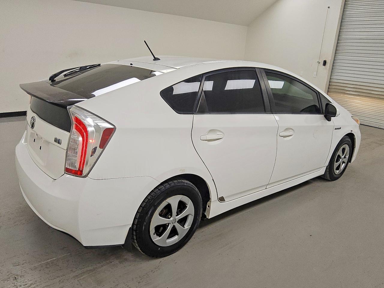 JTDKN3DU3C5491812 2012 TOYOTA PRIUS photo no. 3