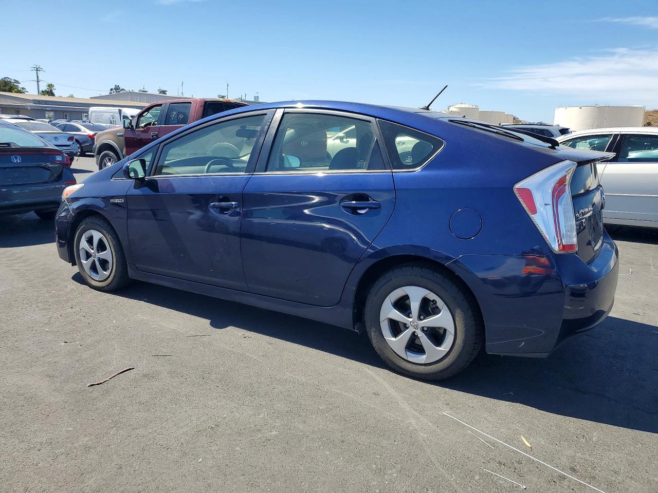 JTDKN3DU3C1512696 2012 TOYOTA PRIUS photo no. 2