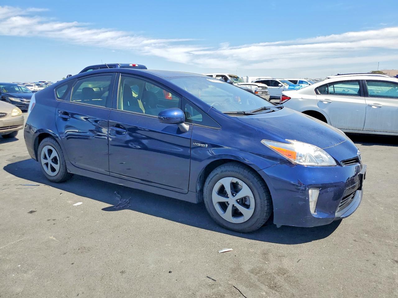 JTDKN3DU3C1512696 2012 TOYOTA PRIUS photo no. 4