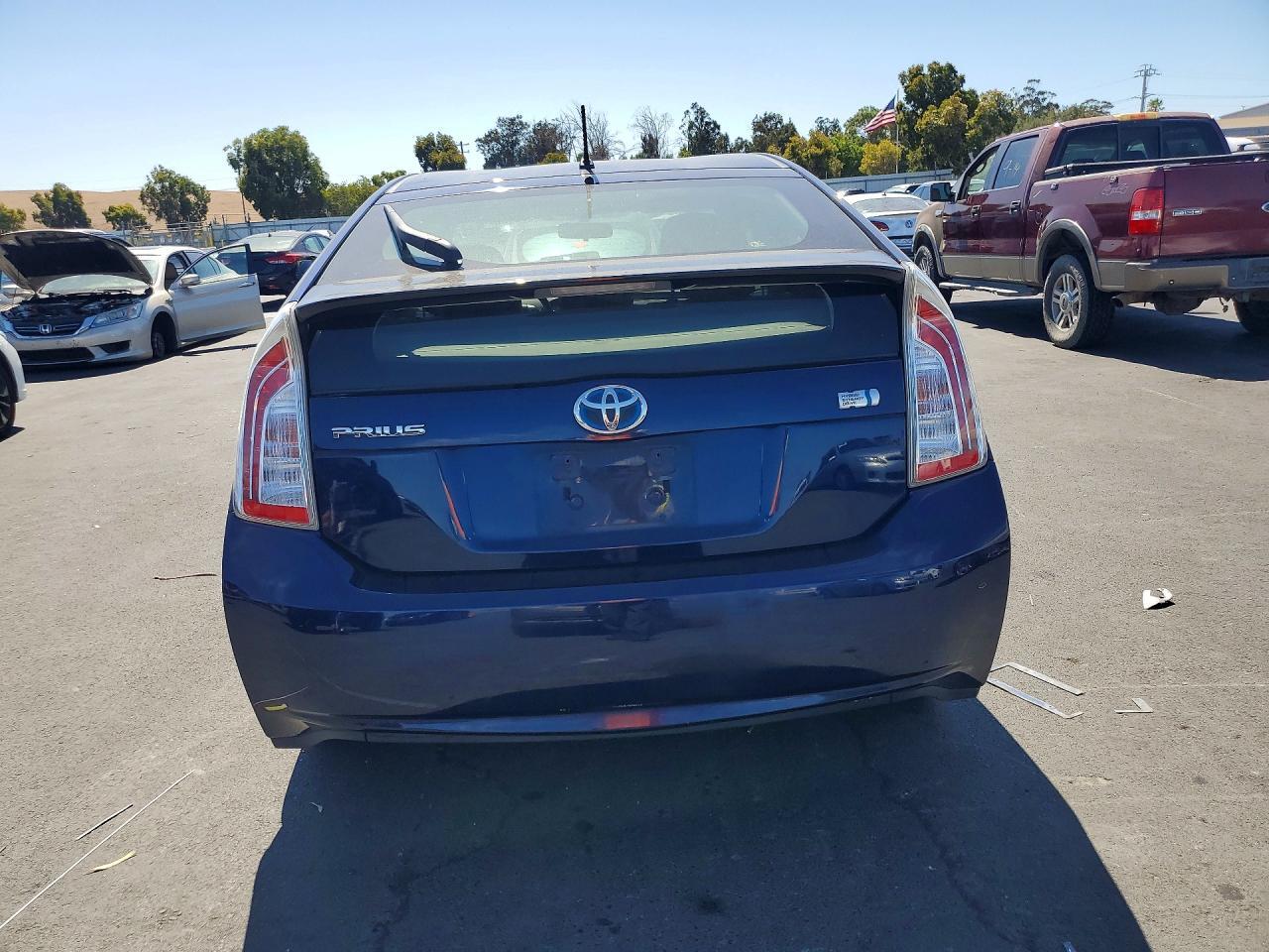 JTDKN3DU3C1512696 2012 TOYOTA PRIUS photo no. 6